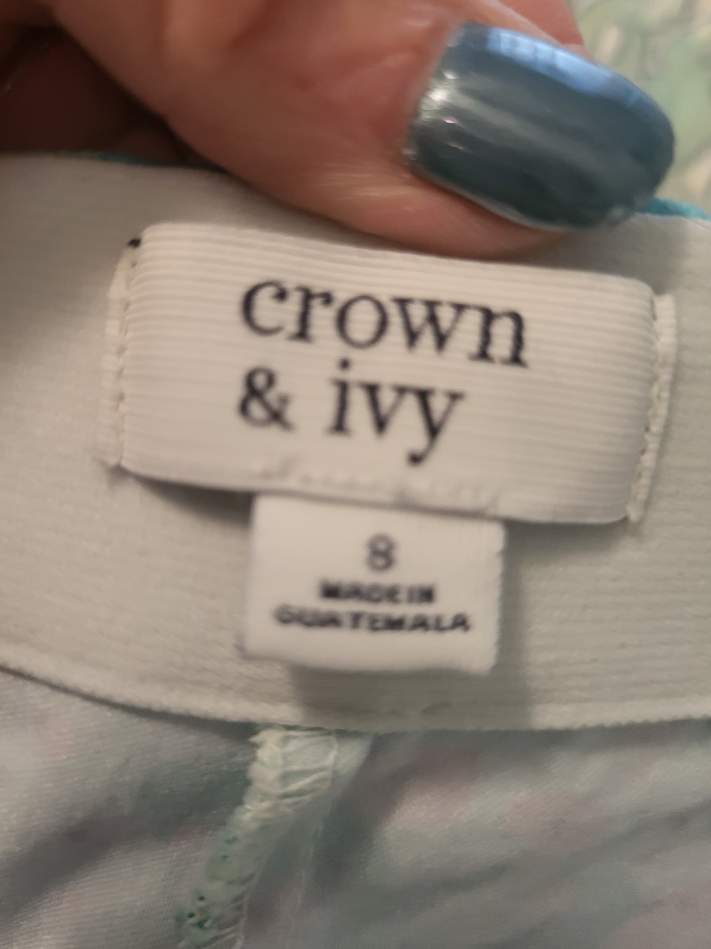 crown & ivy White, Aqua & Pink Floral Crochet-Trim Skort. - Picture 6 of 8